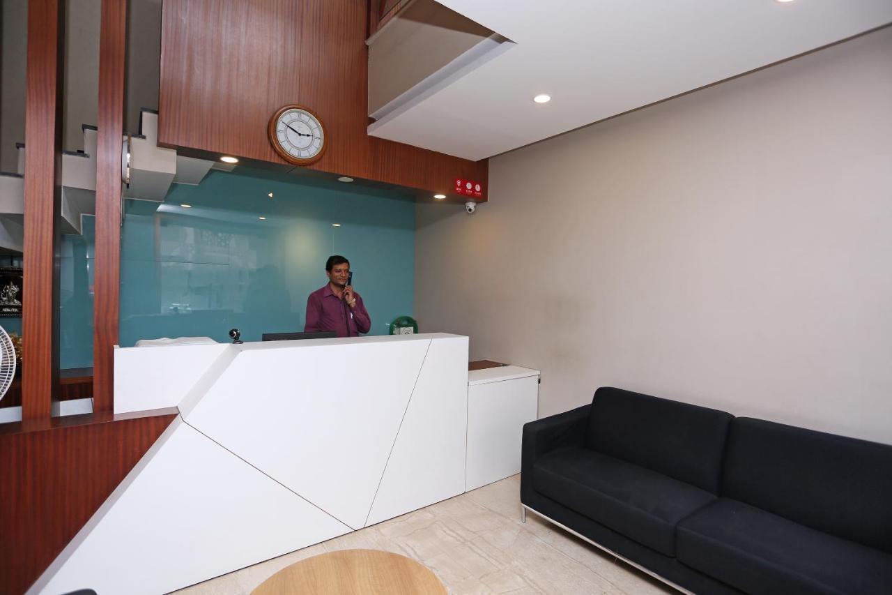 Oyo 6447 Samasth Rooms And Suites Mysore Exterior foto